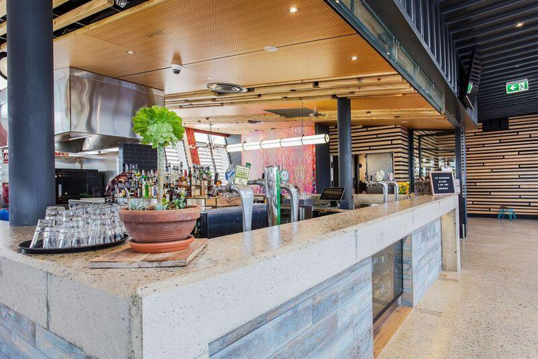 Public Area, The Highlander , Adelaide