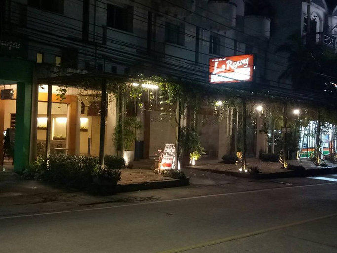 Exterior & Views 3, Le Ranong Bistro And Guesthouse, Muang Ranong