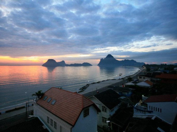 Prachuap Beach Hotel, Muang Prachuap Khiri Khan