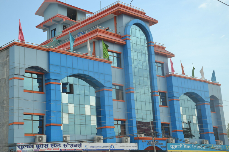 Hotel Jalsa, Seti