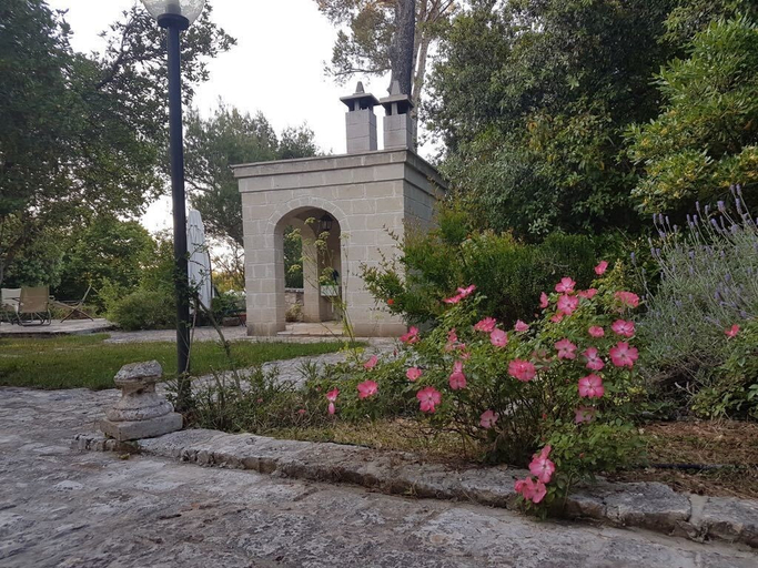 Exterior & Views 2, Villa Cenzina B&B, Brindisi