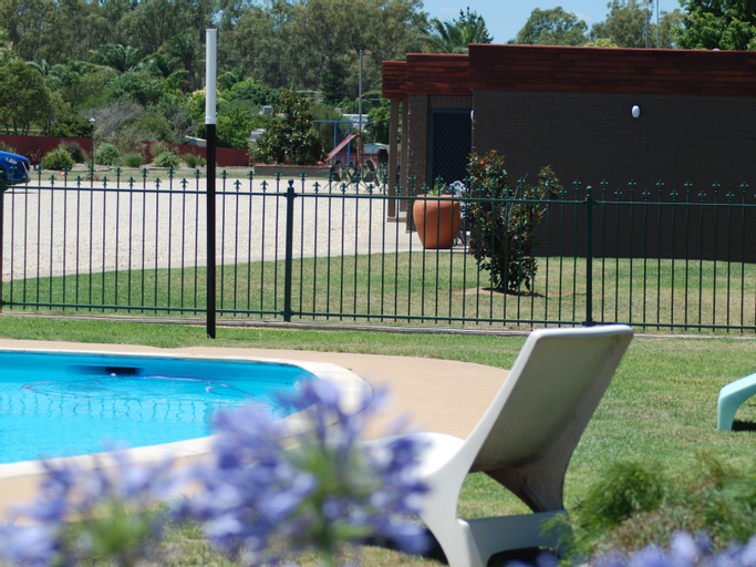 Motel Meneres, Corowa