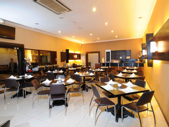 Food & Drinks 5, Hotel Kapuas Dharma, Pontianak