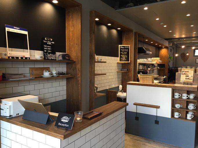 Public Area 3, Chillulu Coffee & Hostel, Yokohama