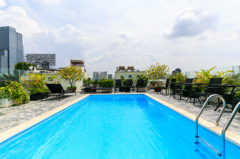 Joviale Hotel, Quận 1