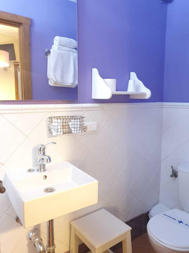 Bathroom 3, Casa Mari Paz, Córdoba