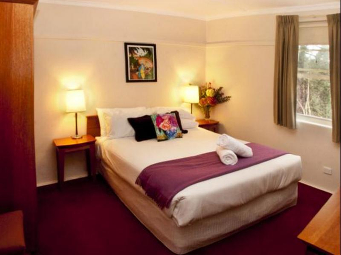 Bedroom, Linaker Art-Deco Nurses Quarters Hotel, Indigo - Pt A