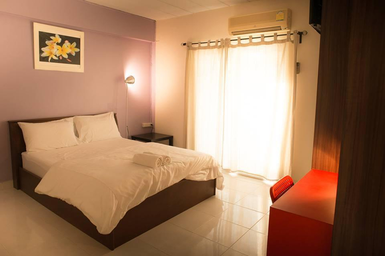 Bedroom 4, T.U.B. Mansion, Pak Kret