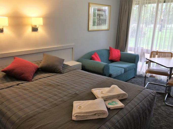 Town And Country Motor Inn Forbes, Forbes