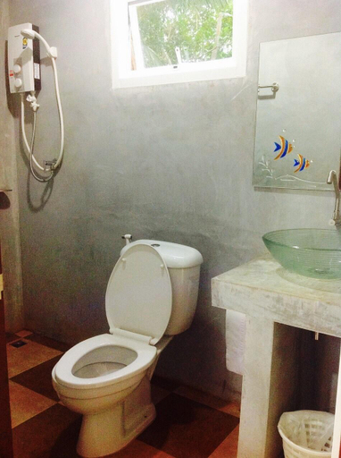 Bathroom 5, Baan I Talay Chumphon, Muang Chumphon