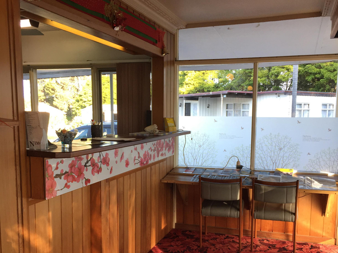 Others, Sapphire Coast Motel, Bega Valley
