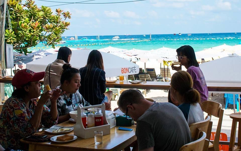 Food & Drinks 5, Tawaen Beach Resort, Pattaya