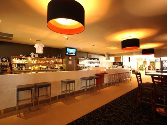 Food & Drinks 4, Pedens Hotel, Cessnock