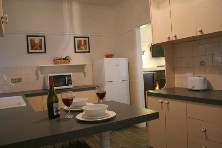 Bedroom 3, Tudor Cottages, Yarra Ranges - Dandenongs