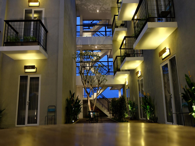 Public Area 5, Semimpi Bali, Badung