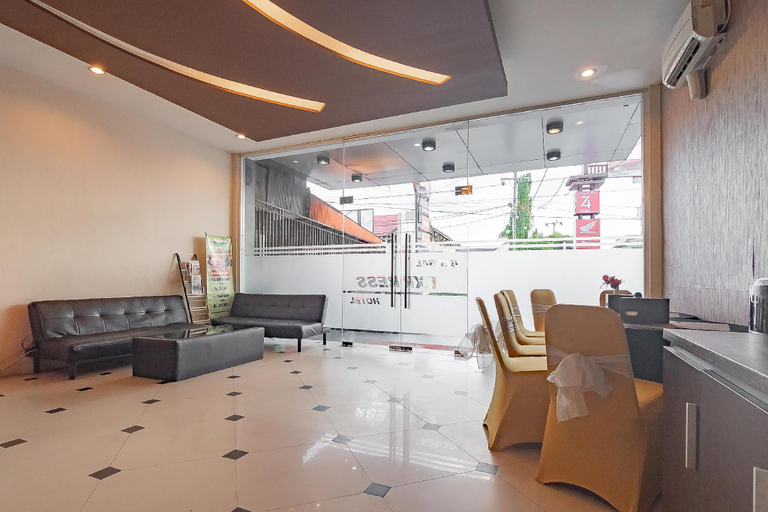 Public Area 4, RedDoorz near Stadion Sanaman Mantikei, Palangkaraya