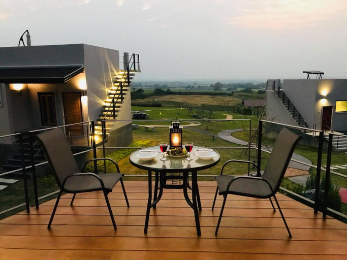 Others 4, Chevin Khaoyai, Pak Chong