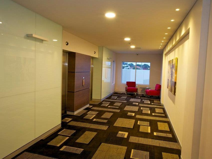 Public Area 5, The Colmslie Hotel, Morningside