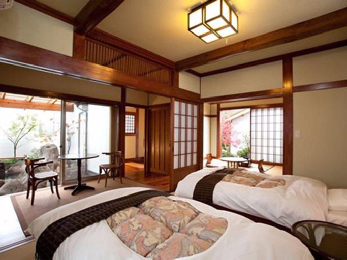 Bedroom, Oyado Sakuratei, Yufu