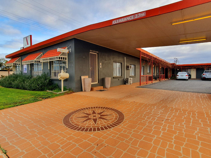 Exterior & Views 5, Ardeanal Motel, Bland