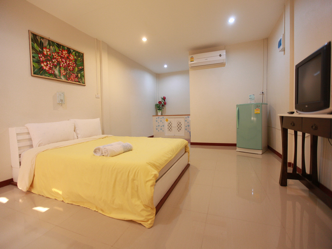Bedroom 4, Nubnabnunar Resort, Koh Si Chang