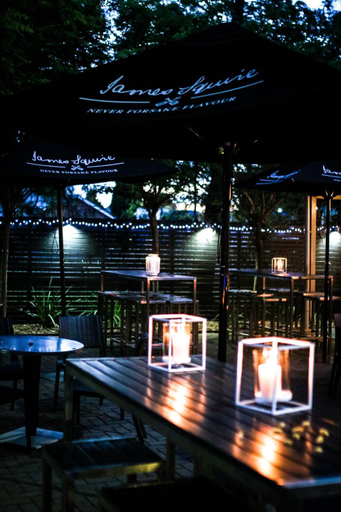 Food & Drinks 5, Sunnyside Tavern, Newcastle - Throsby