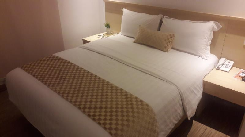 Bedroom 26