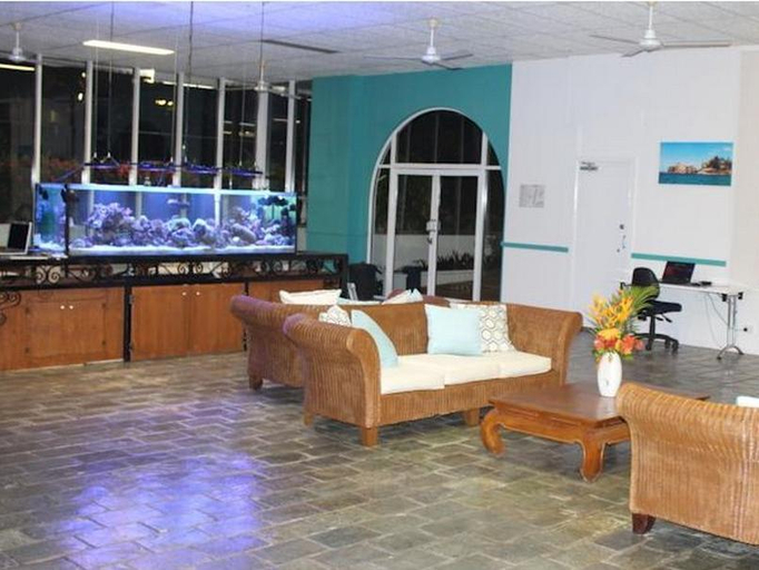 Public Area 3, Amaroo Rainforest Resort, Magnetic Island