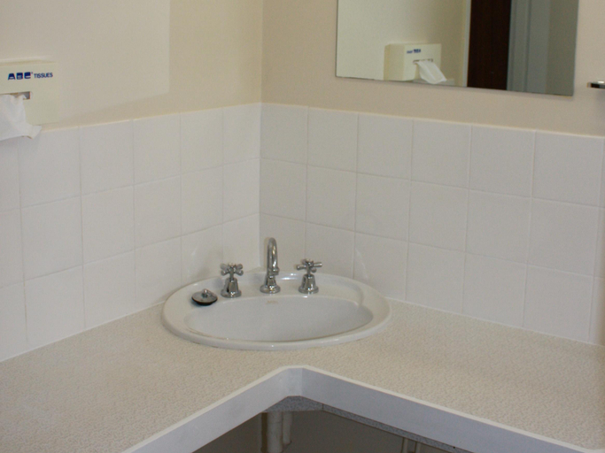Bedroom 5, Opal Motel, South Gippsland - Central