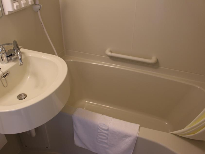 Bathroom, Toyoko Inn Fukushima-eki Higashi-guchi No.1, Fukushima