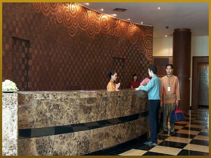 Public Area 3, Sri U-Thong Grand Hotel, Muang Suphanburi