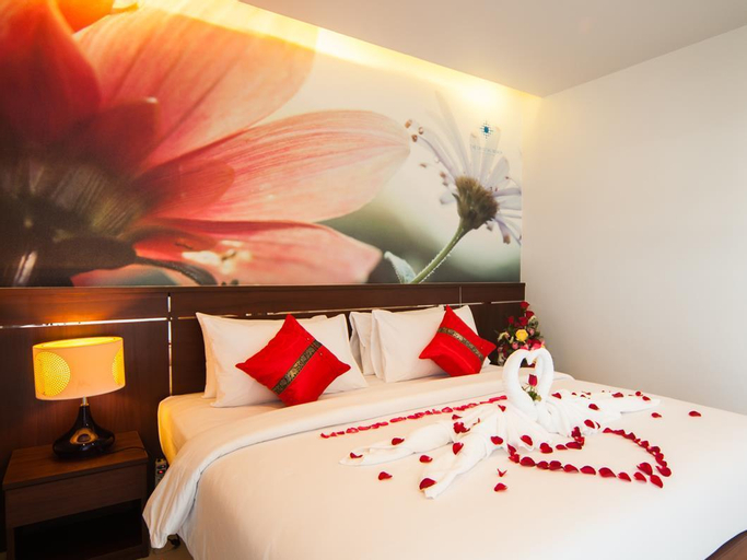 Bedroom 4, The Crystal Beach Hotel, Phuket Island