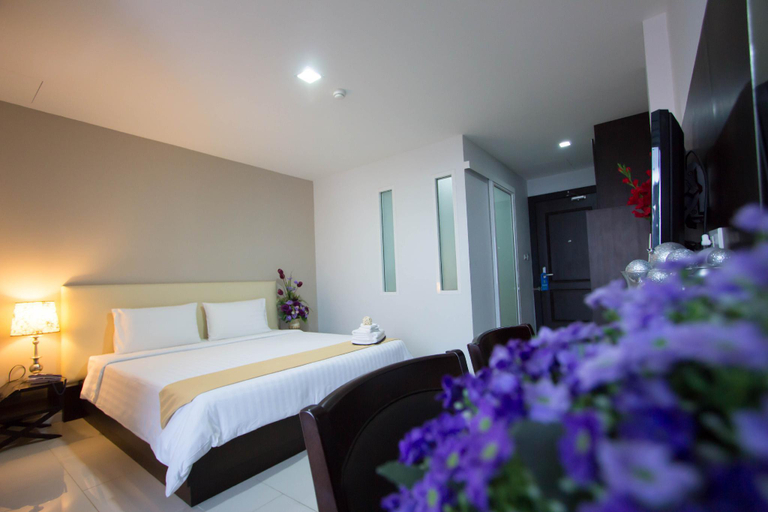 Bedroom 5, Prime Time Hotel Bang Saen, Muang Chon Buri