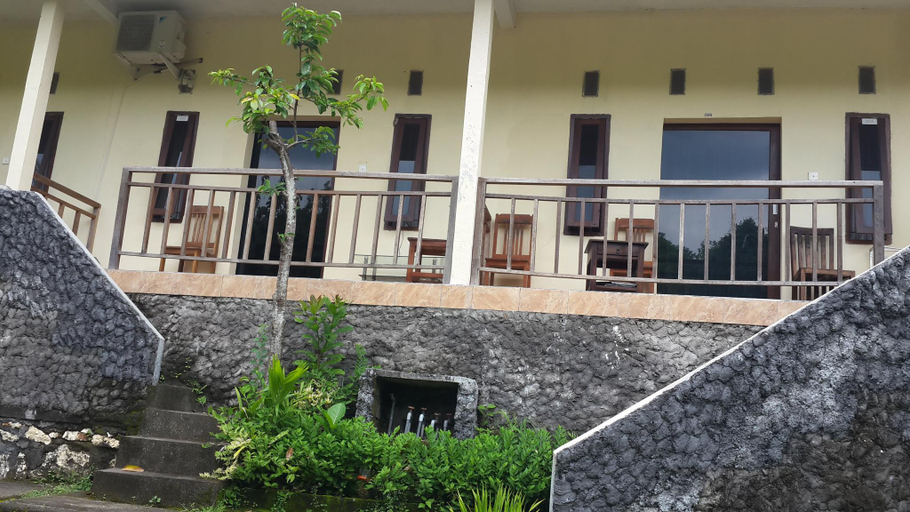 Exterior & Views 4, Belong Bunter Homestay, Badung
