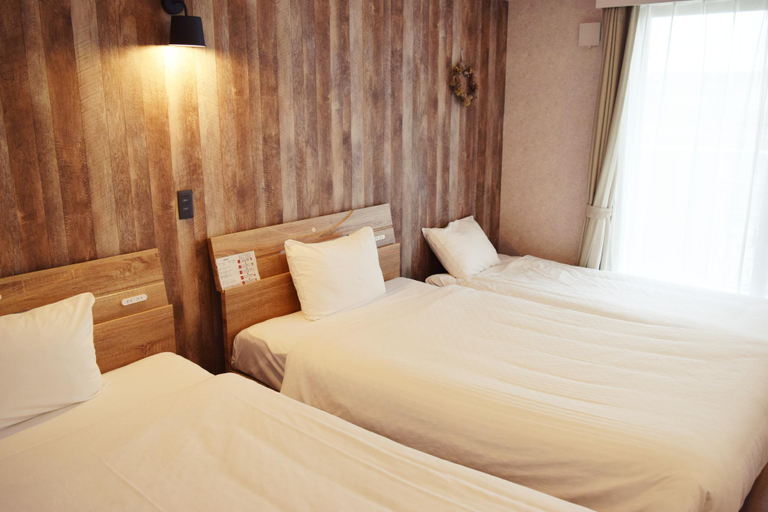 Bedroom 3, Hotel 385, Miyakojima