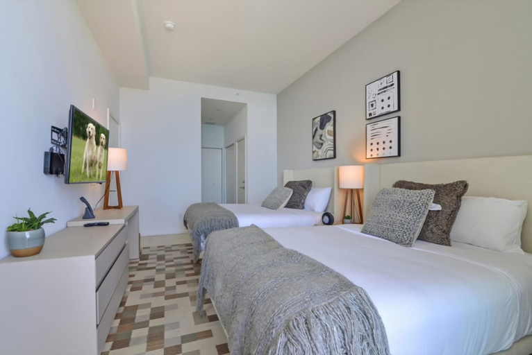 Bedroom 4, Contemporary Beach Resort Condos, Broward