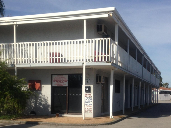 Exterior & Views 2, Budget Motel Midland, Swan
