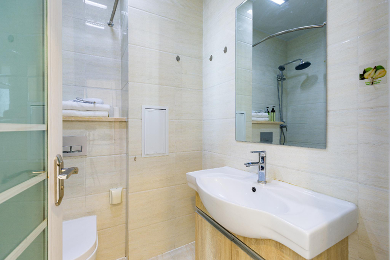 Bathroom 4, WeiHai Emily's Holiday Apartment, Weihai