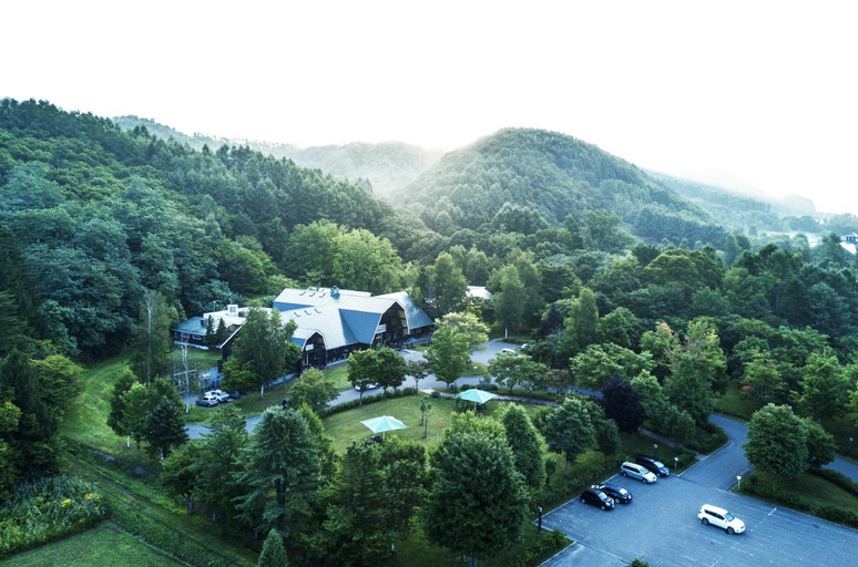Exterior & Views 2, Spa & Inn The Maple Lodge, Iwamizawa