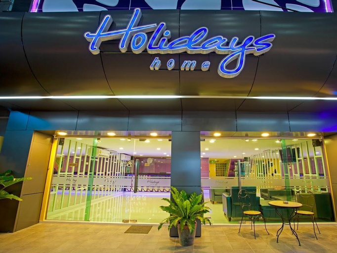 Holidays Home, Pattaya