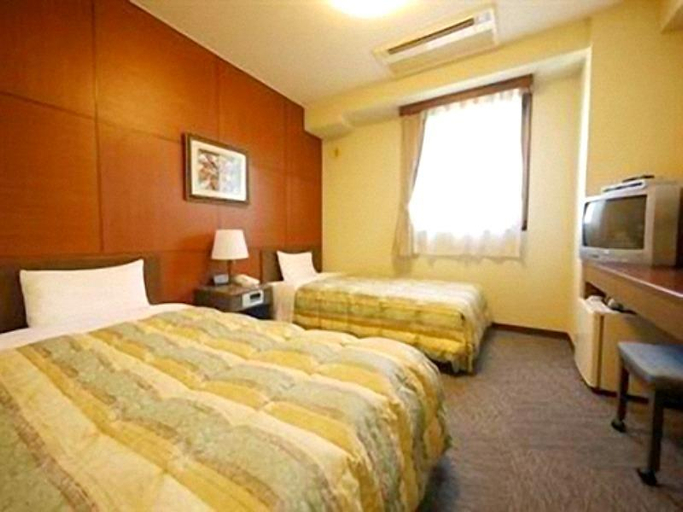 Bedroom 4, Hotel Route - Inn Kamisuwa, Shimosuwa