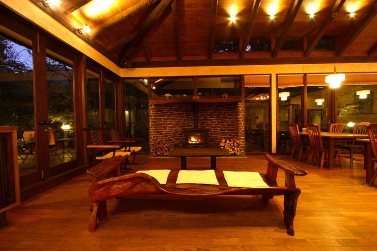 Public Area 2, Yufuin Onsen Ryokan Hananomai, Yufu