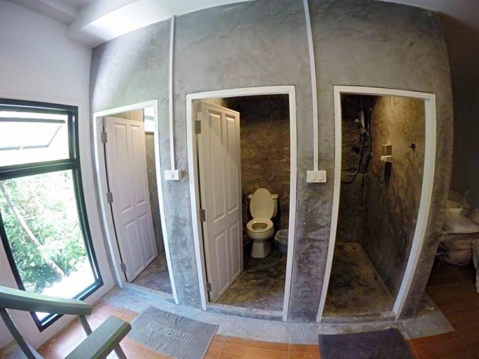 Public Area 5, Hub Of Joys Hostel, Ko Lanta