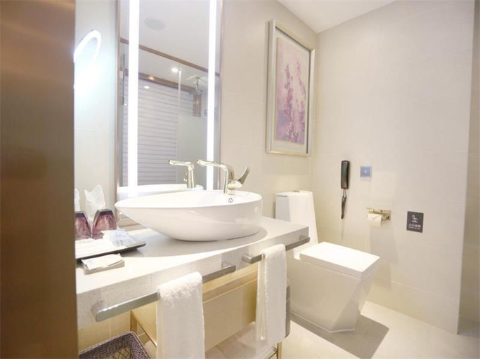 Bathroom 3, Lavande Hotels·Guilin Longsheng, Guilin