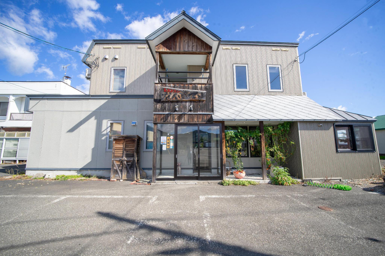 Exterior & Views 2, Nanputei, Minamifurano