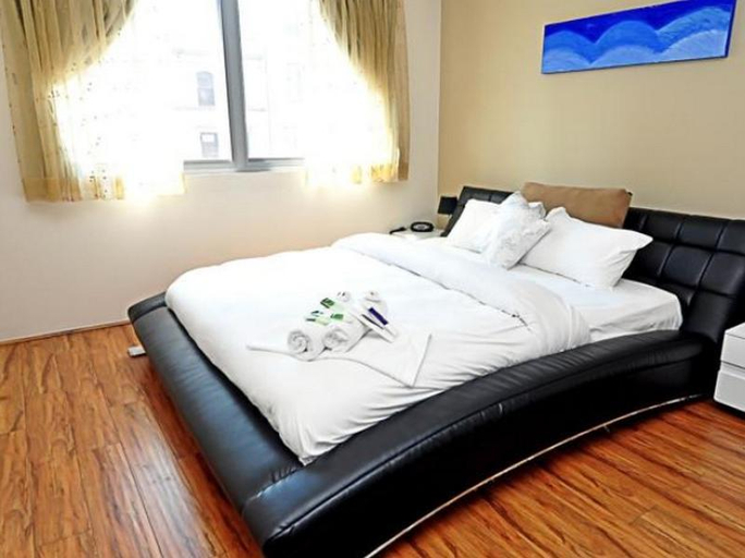 Bedroom 4, Posh Hotel, Sydney