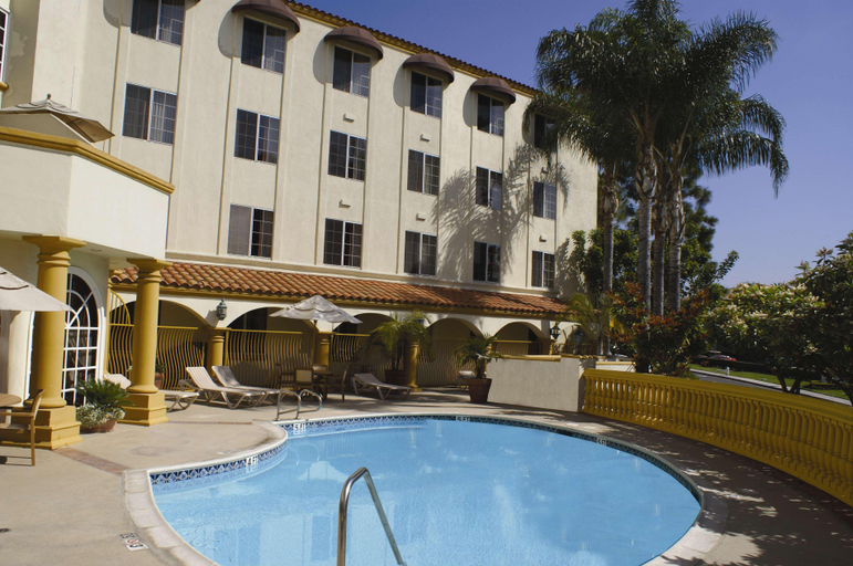 Sport & Beauty 4, City Express by Marriott Santa Ana/Org County Apt, Orange