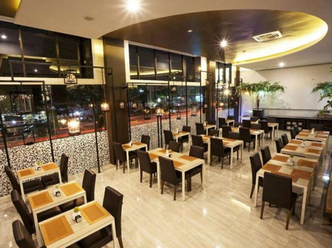 Food & Drinks, Grand Sovia Hotel, Bandung