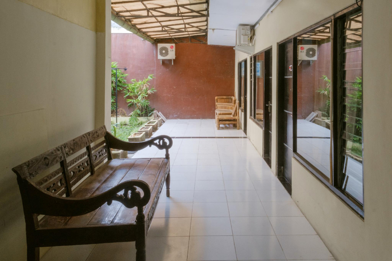 Public Area 3, OYO 1700 Danurejan Guesthouse, Yogyakarta