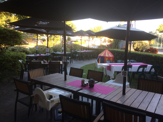 Food & Drinks 4, Ingenia Holidays Taigum, Taigum-Fitzgibbon